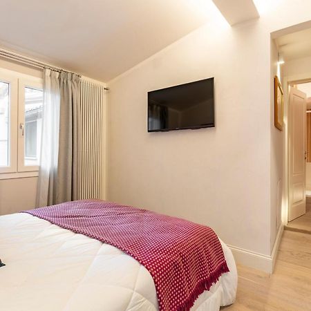 Art Apartment Luxury Sofia Suite Флоренція Екстер'єр фото