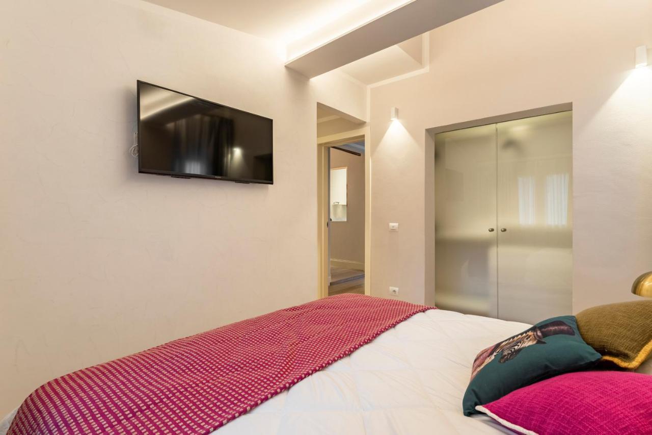 Art Apartment Luxury Sofia Suite Флоренція Екстер'єр фото