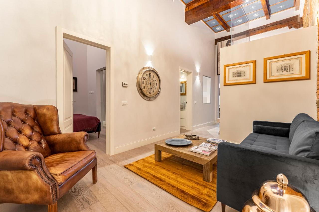 Art Apartment Luxury Sofia Suite Флоренція Екстер'єр фото